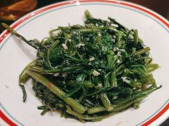 -川流不息·地道川菜·小龙虾(新松江路店)