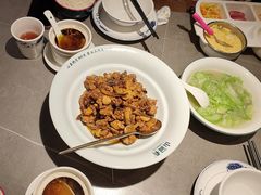 -山涧肴·湘味家肴(松岗满纷天地店)