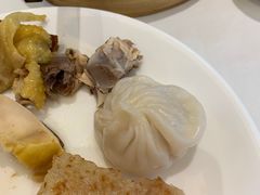 -万龙洲海鲜(大兴绿地缤纷城店)