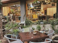 -谷咖啡·鲜花绿植花园餐厅