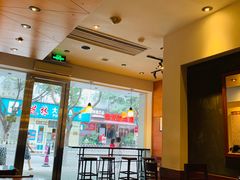 -星巴克(广州淘金路店)