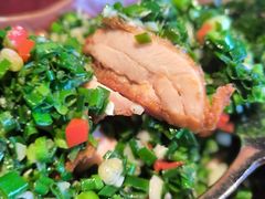 大理风味葱椒鸡-花马天堂云南餐厅 Lost Heaven(外滩店)