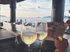 -Sunset Bar(丹绒亚路香格里拉店)