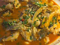 -魏铭鱼头捞饭(晋阳路店)