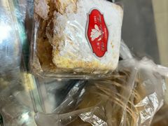 -白玉兰食品甜凤店(合生汇店)