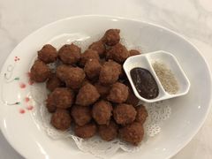 干炸羊肉丸-鸿宾楼(展览馆路店)