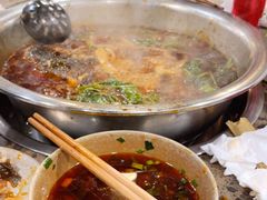 -肖肖酸萝卜鱼火锅(总店)