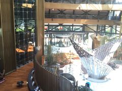 -上海滴水湖皇冠假日酒店