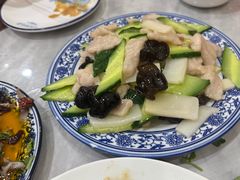 -东兴寒舍老北京炸酱面(三里河路店)
