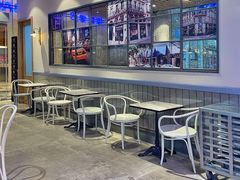 -巴黎贝甜(大宁国际商业广场店)