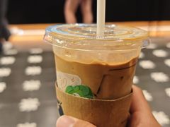 -瑞幸咖啡(江汉路中山大道店)