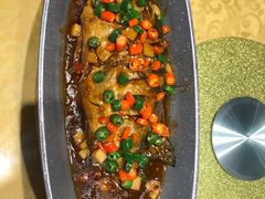 -红泥美食坊(良安路店)