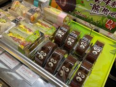 零售区-85度C(上海秀沿路店)