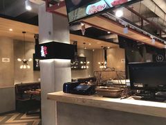 -白玉串城(南六中路店)