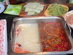 -福禄娃一家人火锅(上地店)