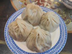 -笑来喜馄饨小笼工坊(通扬路店)