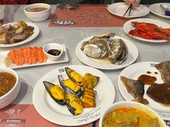 -四海一家自助餐(益田假日广场店)