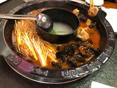 -重庆烧鸡公火锅(簋街店)