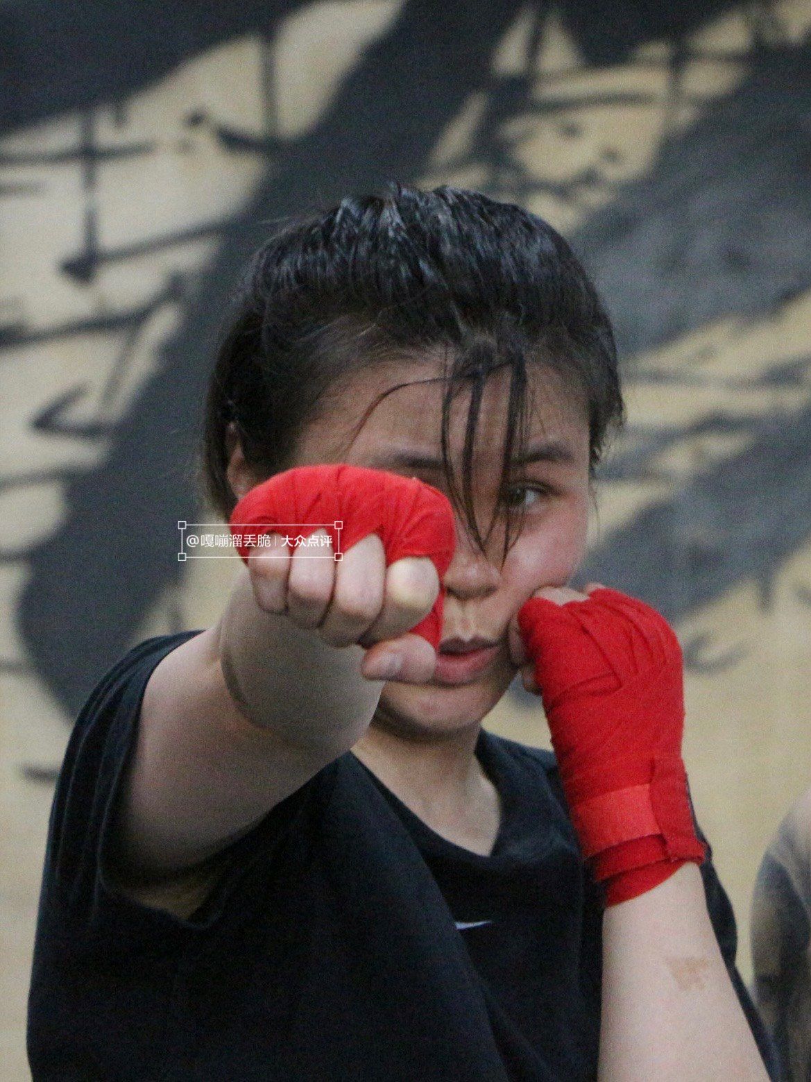 全女子拳击团课:姐妹同心,拳力出击