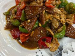 -缘来聚·徽菜名店(黄山宏村店)