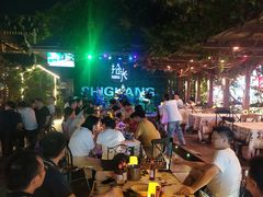 -拾光音乐餐酒吧(告庄星光夜市店)