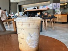-星巴克(嘉兴平湖吾悦广场店)