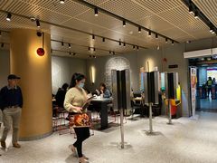 -麦当劳(中山公园龙之梦店)