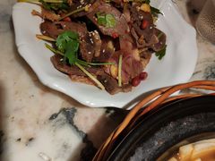 -梁家大院•农家菜(昆山会展中心店)