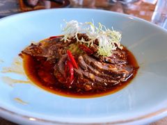 糖醋菠萝黄牛肉-蜈支洲岛珊瑚酒店临海阁中餐厅