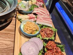 -明洞阿姨·韩式酱蟹烤肉·创意料理(三元桥店)