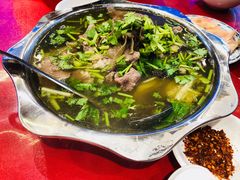 -谢老五跷脚牛肉·非遗传承店