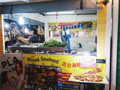 -滨海尚泰美食广场