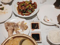 -关东小磨东北菜(漕河泾印象城店)