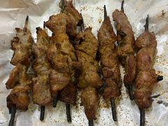 -艾力江和田馕坑烤肉店