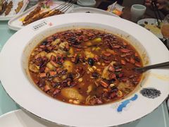 -隆喜元鱼汤包·海鲜(中联广场店)