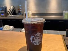 -星巴克臻选(嘉兴海宁银泰城店)