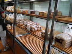 面包甜点陈列柜-苹果花园(南泉路店)