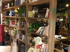 -魔方城市书房(中街益田店)