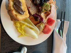 -蔚蓝阁餐厅·Brunch·牛排·威士忌·红酒