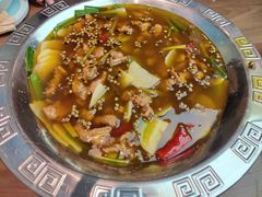 -有红鸡毛店·川菜(建设路店)