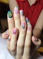 -睫乐园•睫公馆•美睫美甲沙龙
