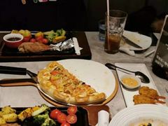 -必胜客(WOW中央公园店)