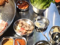 -哈哈碳都·牛肋条无限自助烤肉(宝龙店)