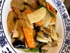 灵山什锦-品渔味湖鲜馆(拈花湾店)