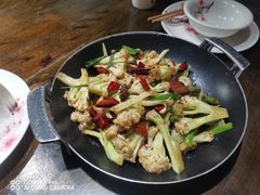 干锅有机花菜-宜宾市叙州区川西坝子土菜馆