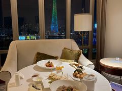 -广州富力丽思卡尔顿酒店