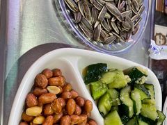 -沪上名羊天下碳烤羊腿•东北烧烤•小龙虾(浦东直营总店)