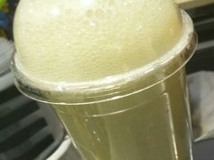 潘石榴雪梨汁-每日新鲜水果吧(南京东路店)