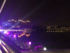 -南京眼步行桥
