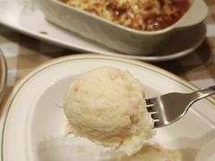 -玛格萝妮比萨屋(四平店)